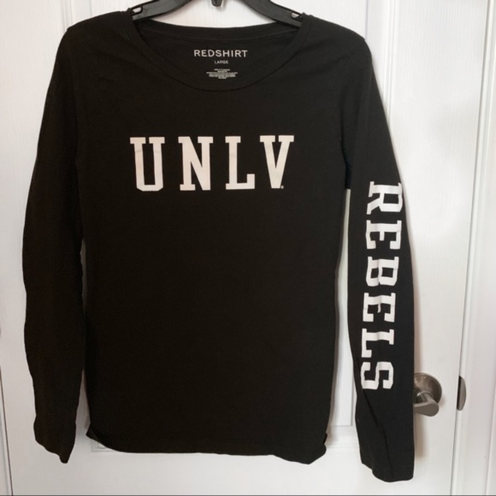 UNLV Long Sleeve t-shirt